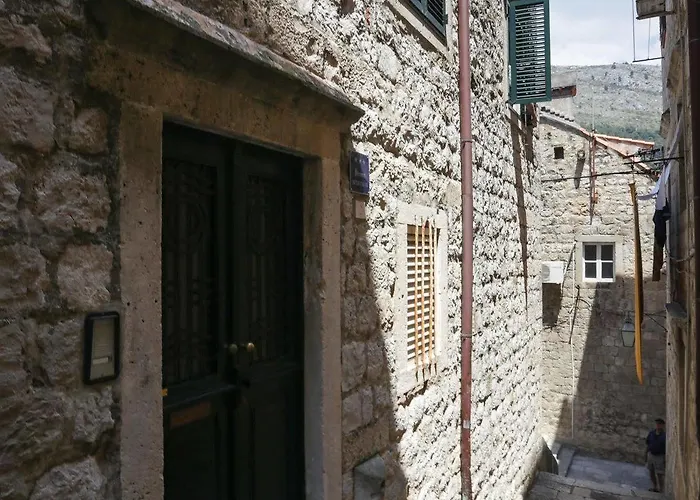 Old Town Princess Apartments